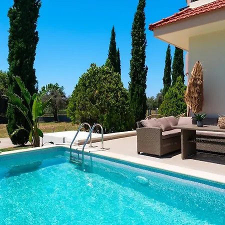 Sunnyvilla Rhodes