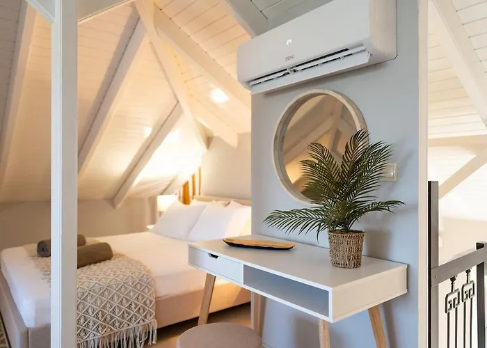 Sunnyvilla Rhodes فيلة إياليسوس