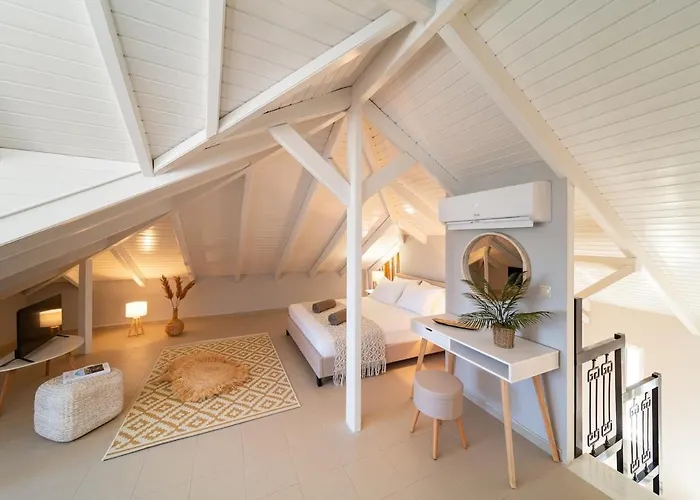 Sunnyvilla Rhodes إياليسوس