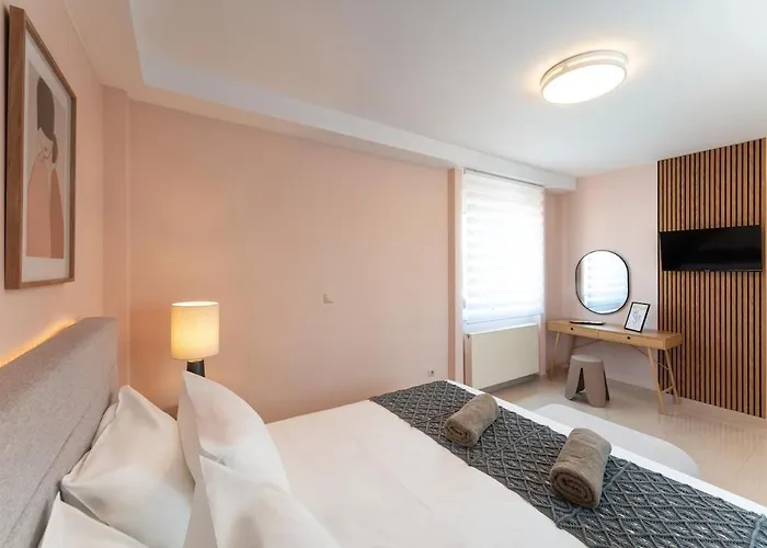 Sunnyvilla Rhodes فيلة إياليسوس