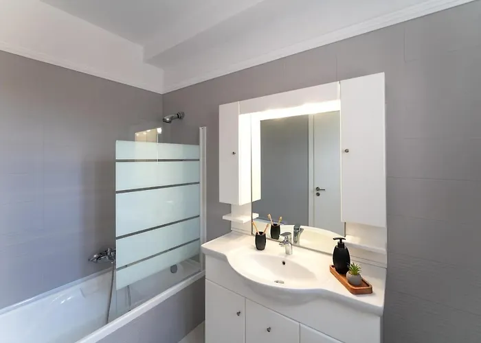 Sunnyvilla Rhodes إياليسوس