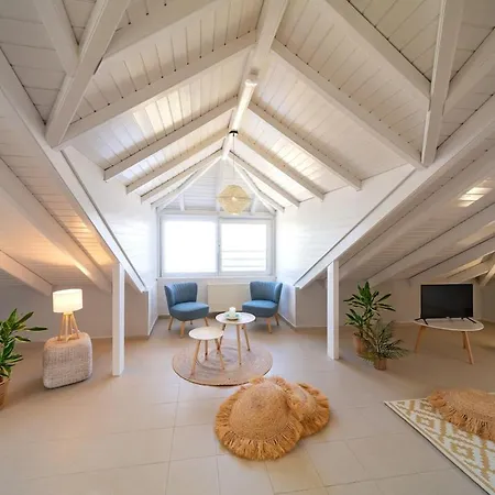Sunnyvilla Rhodes