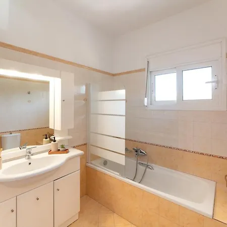 Sunnyvilla Rhodes Вилла Ялиссос
